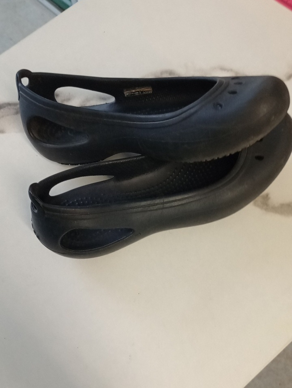 CROCS Black Kadee ballet flats